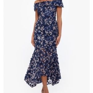 Xscape  Formal Lace floral Applique Off-the-Shoulder dress